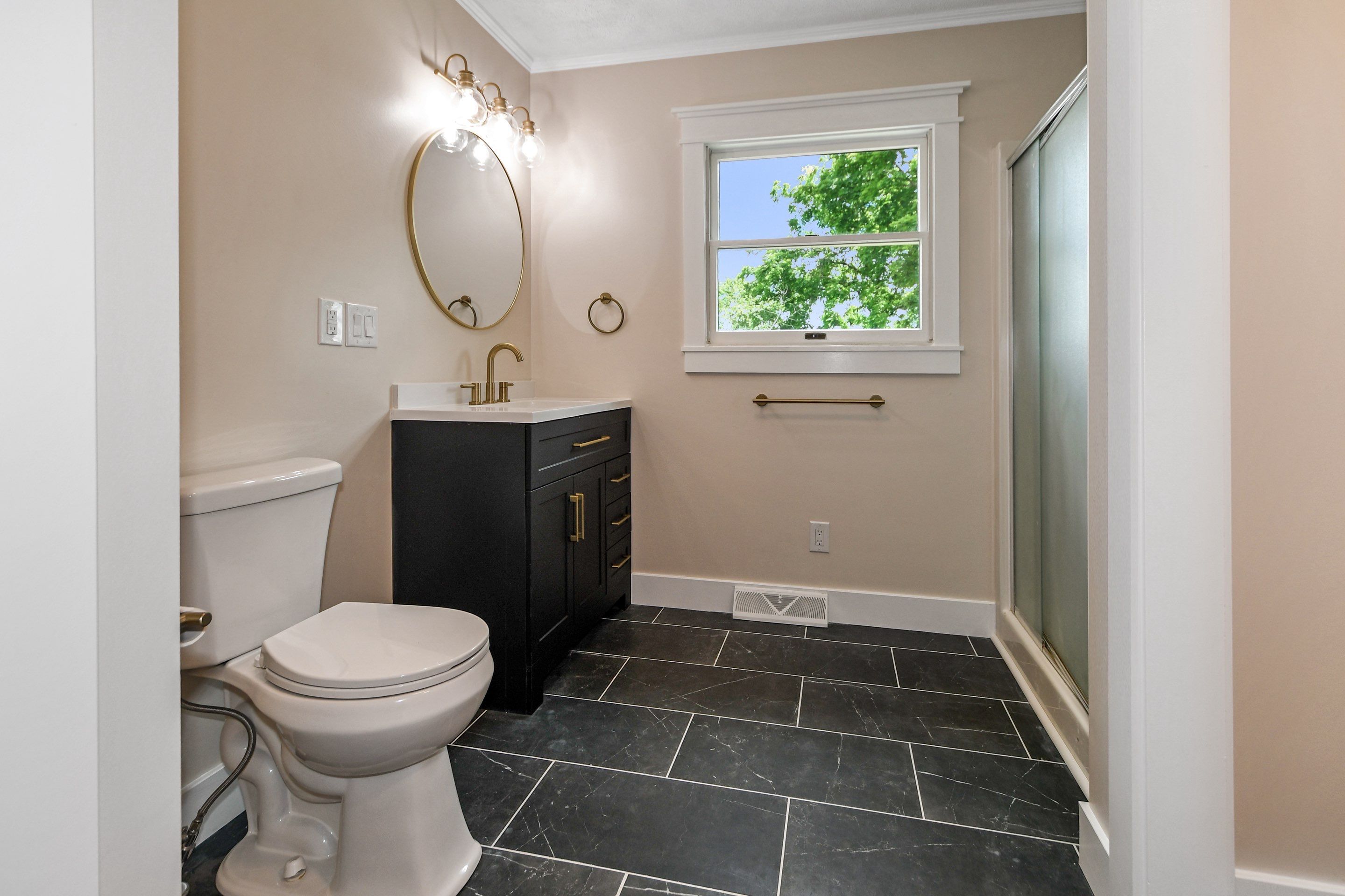 Bathroom project photo 9